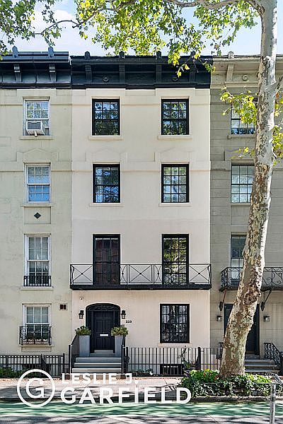 1st image of 223 E 62nd St