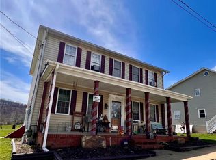 1008 E Main St, Rural Valley, PA 16249