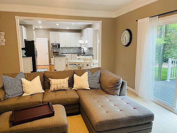 5th image of 8427 Beckett Pointe Dr