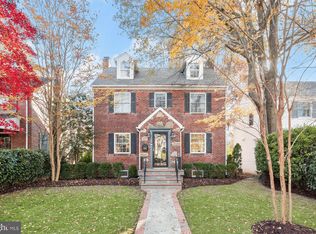4414 Davenport St NW, Washington, DC 20016