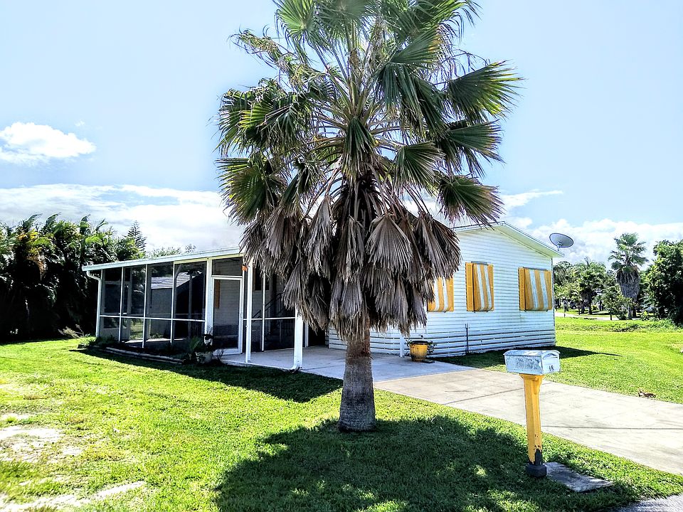 1st image of 16 Los Gatos Ln