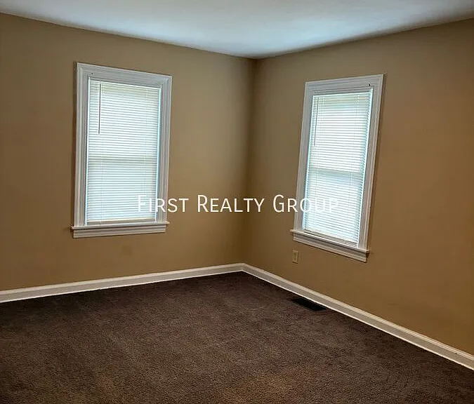 5290 Derby Rd — Photo 6