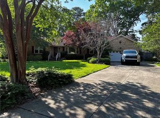 600 Rosaer Ln, Virginia Beach, VA 23464