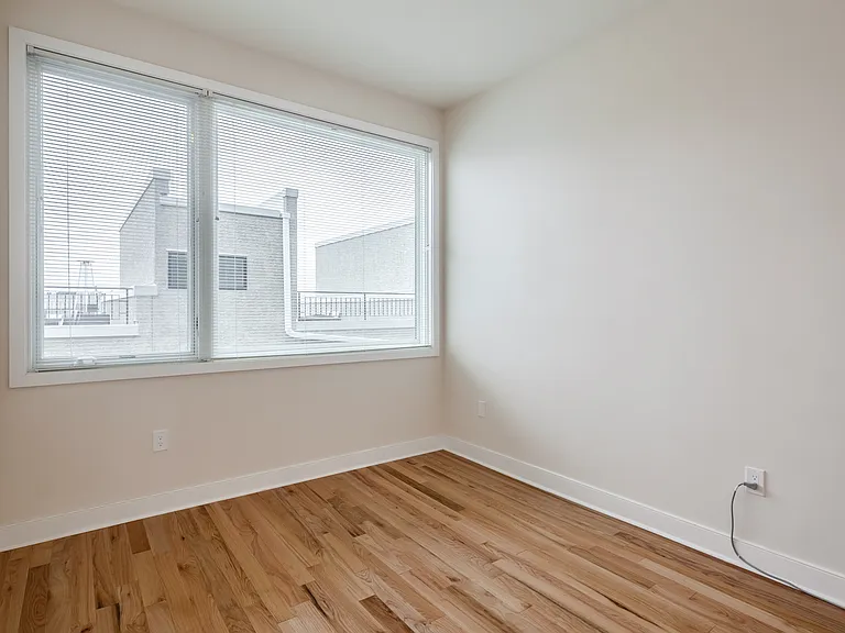 1430 South St Apartments — Photo 23