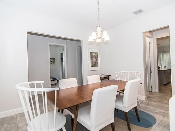 5th image of 7213 Summerlake Groves St