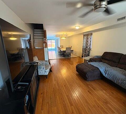 2nd image of 97 Stieg Ave