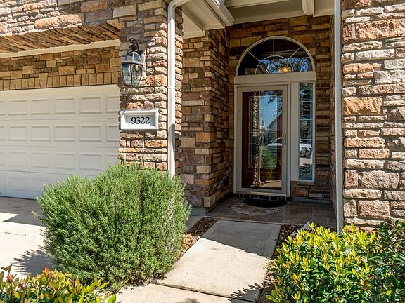4th image of 9322 Lake Texoma Cir