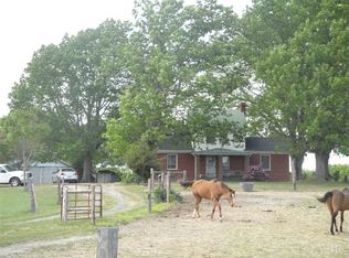 777 Thorntons Mill Rd, Red House, VA 23963