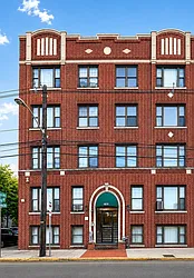 1870` Kennedy Boulevard