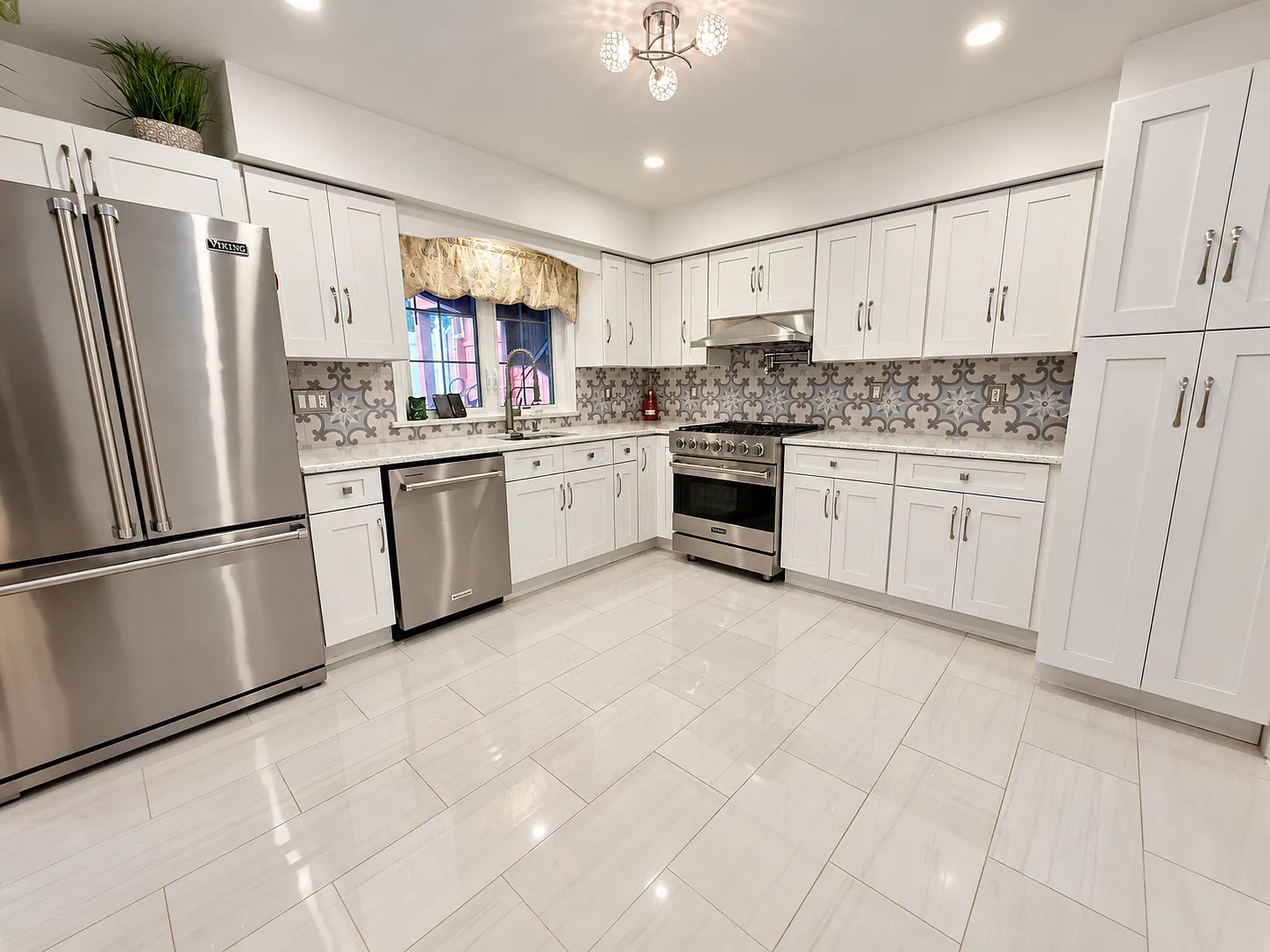 3 bed, 1500 sqft, $3,200 — Photo 4