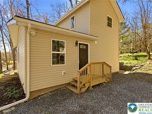 2nd image of 410 Sunset Forest Dr