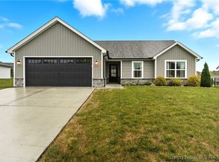 6113 Deer Trace Ct, Georgetown, IN 47122