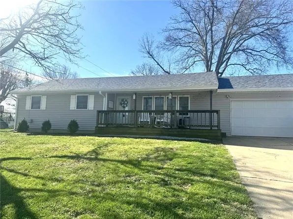 216 15th St, Chillicothe, MO 64601