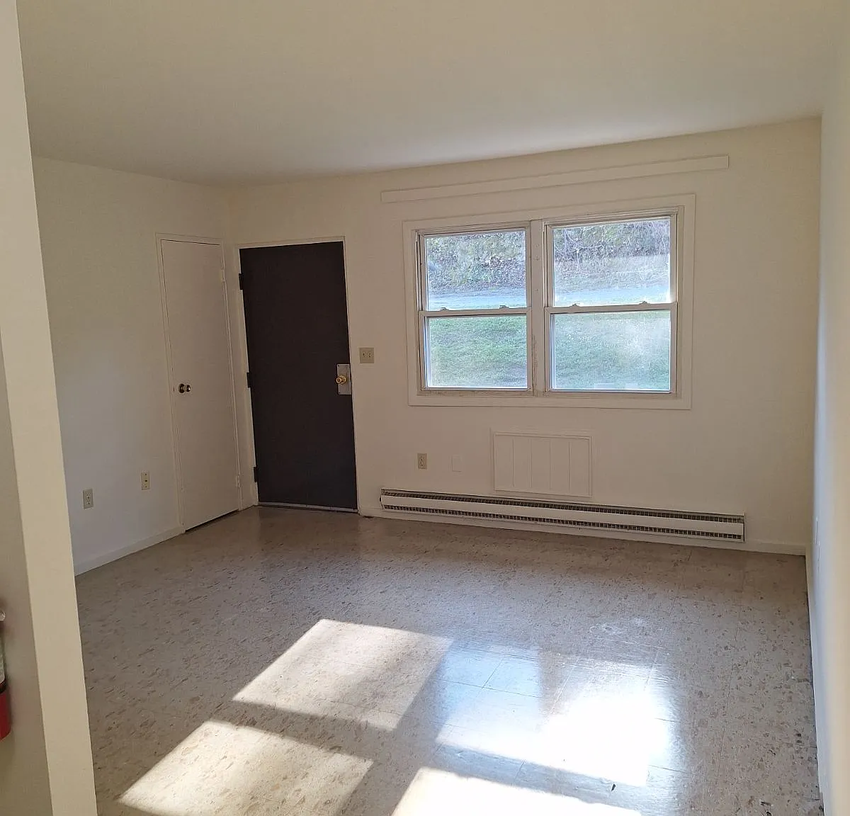 Berkshire Apartments — Photo 4