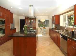 16821 Adlon Rd, Encino, CA 91436