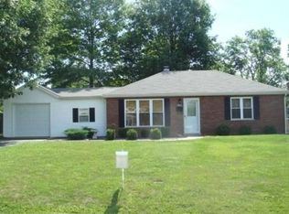 924 Moreland Dr, Belleville, IL