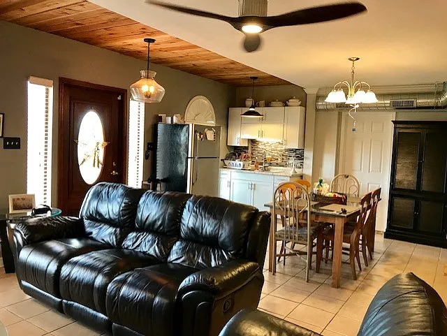 3110 NW Loop 410 — Photo 5
