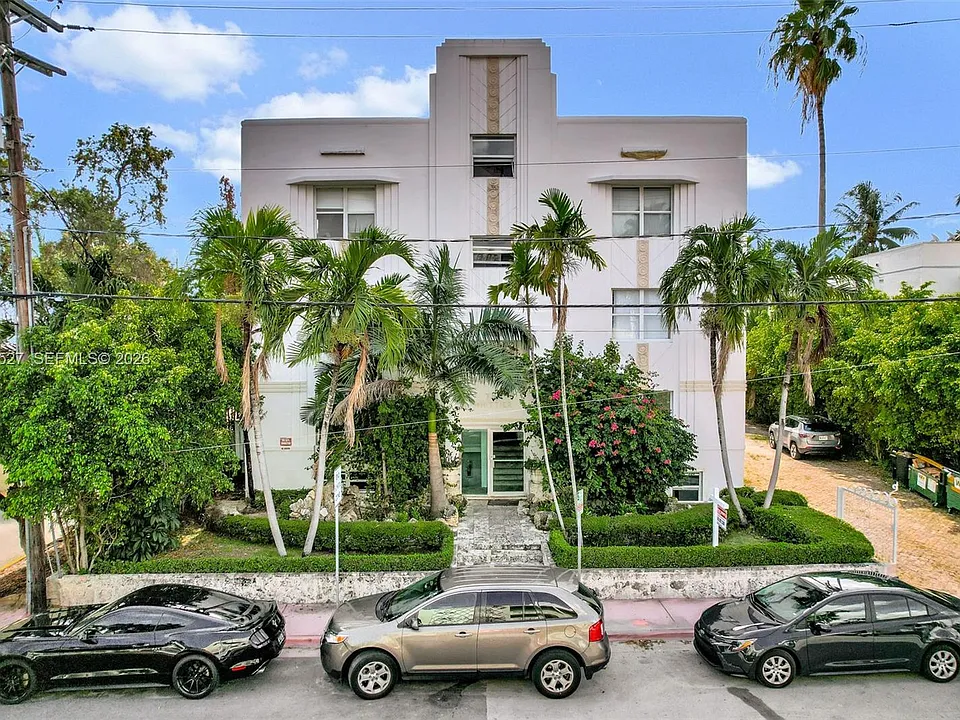 4035 N Meridian Ave #PENTHOUSE