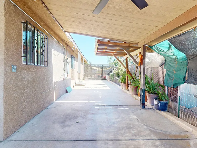 4146 E McKenzie Ave — Photo 12