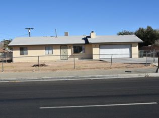 12165 Navajo Rd, Apple Valley, CA 92308