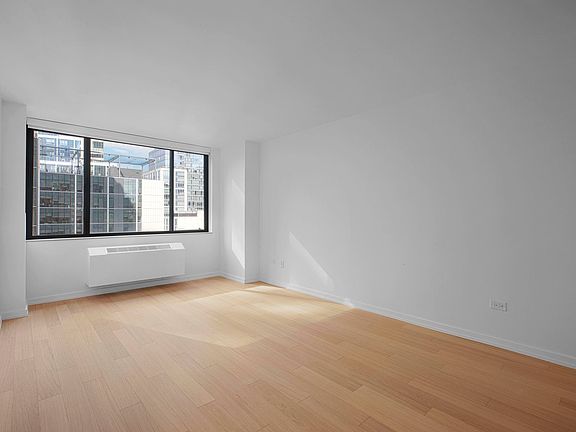 3rd image of 75 W End Ave #S10j