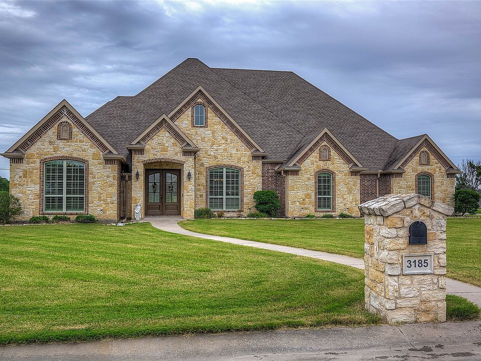 1st image of 3185 Legacy Oaks Cir