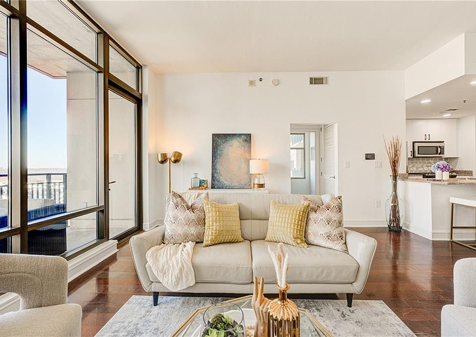 1st image of 565 Peachtree St NE Unit 1101