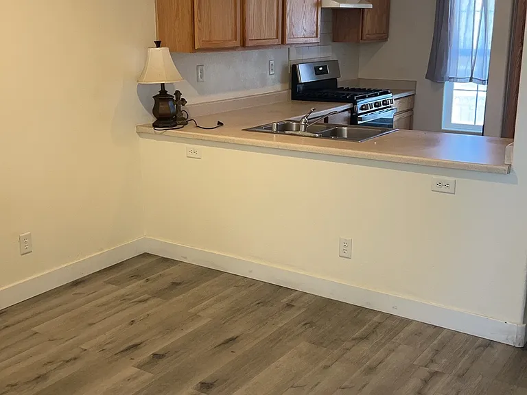 6731 Catoctin Ave — Photo 4