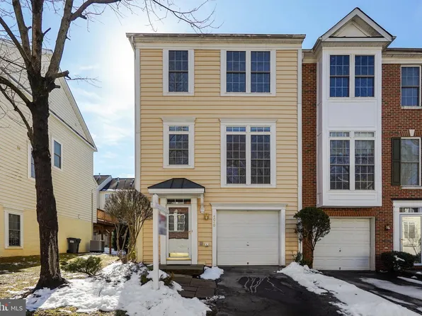 4040 Fairfax Center Hunt Trl, Fairfax, VA 22030