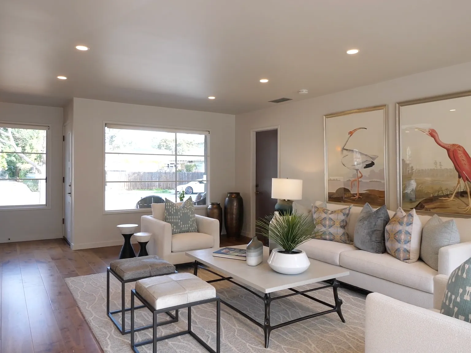 3 bed, 1450 sqft, $6,150 — Photo 2