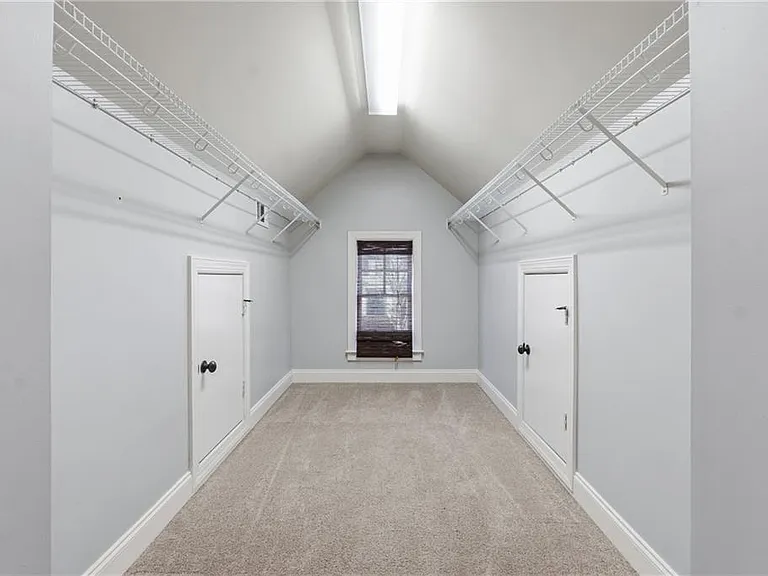6437 Blue Water Dr — Photo 48