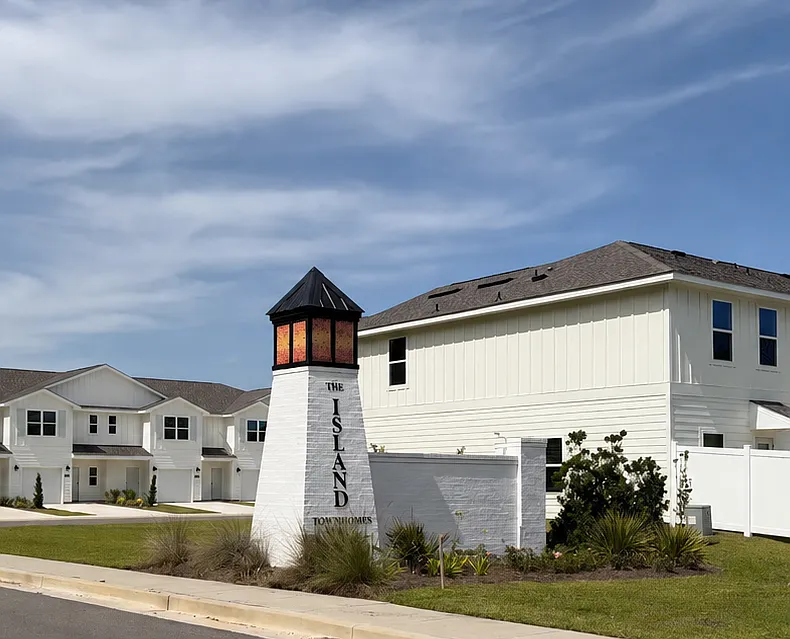 The Island Townhomes, LLC — Photo 2
