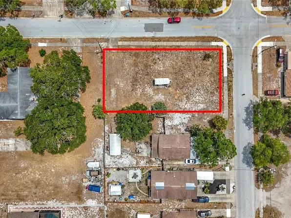 132nd Ave, Seminole, FL 33778