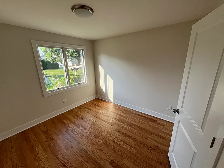 161 Franklin St #1 — Photo 11