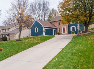 1122 Fox Croft Ln SW, Rochester, MN 55902