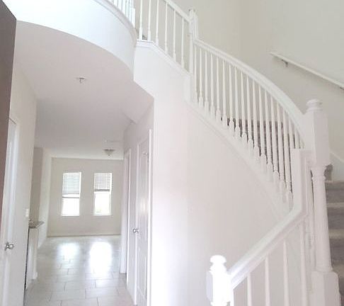 4th image of 160 Tarracina Way