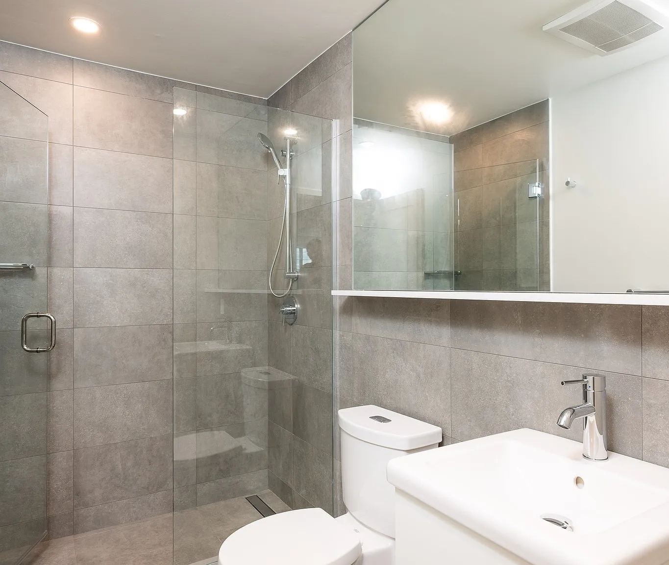 1 bed, 325 sqft, $2,550 — Photo 2
