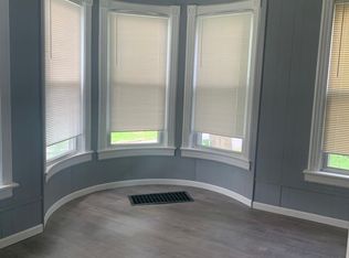 29 Academy St, Amsterdam, NY 12010