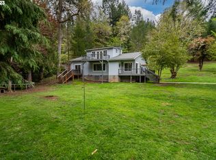 11533 Tyee Rd, Umpqua, OR 97486