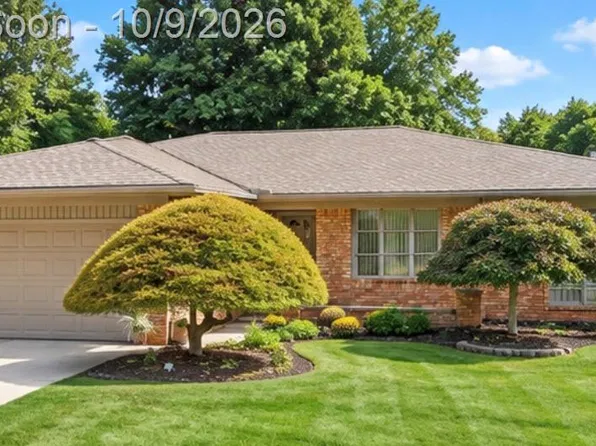 14482 Parklane St, Livonia, MI 48154