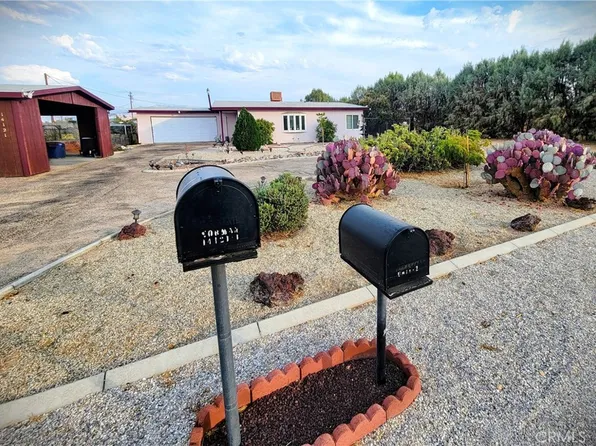 14121 Lakota Rd, Apple Valley, CA 92307
