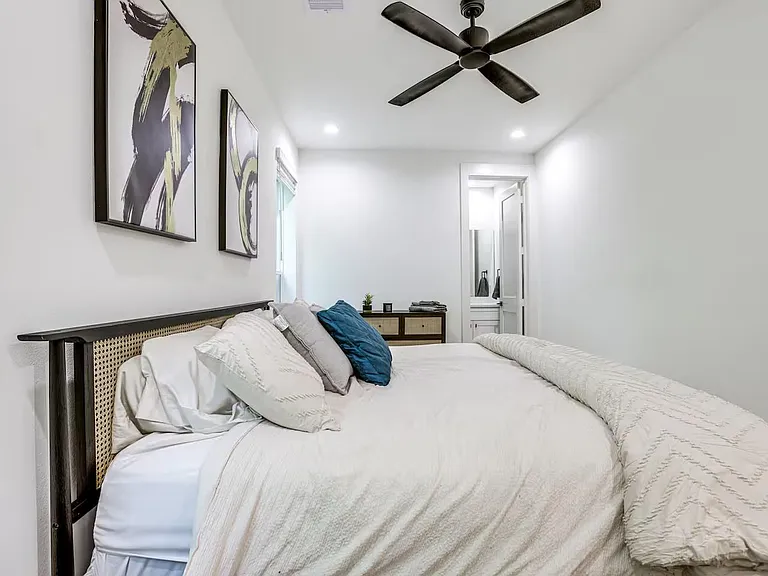 3484 Luca St — Photo 15