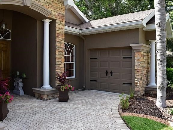3rd image of 12527 Forest Highlands Dr