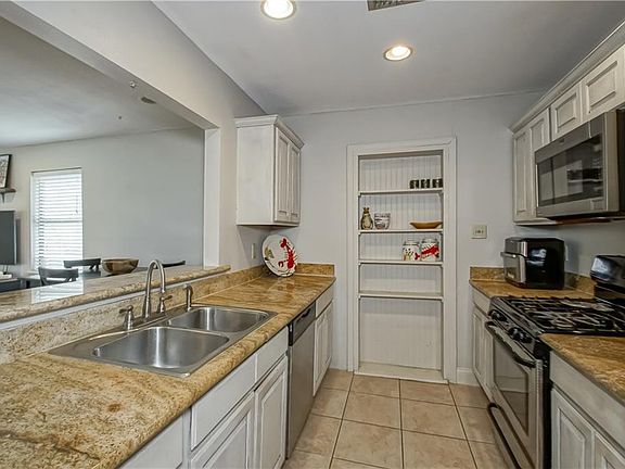 4th image of 5406 Milne Blvd