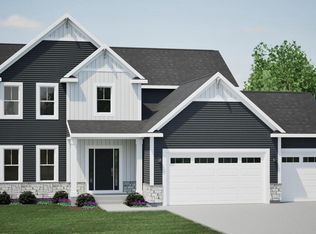 W227N7766 Woodland Ct, Sussex, WI 53089