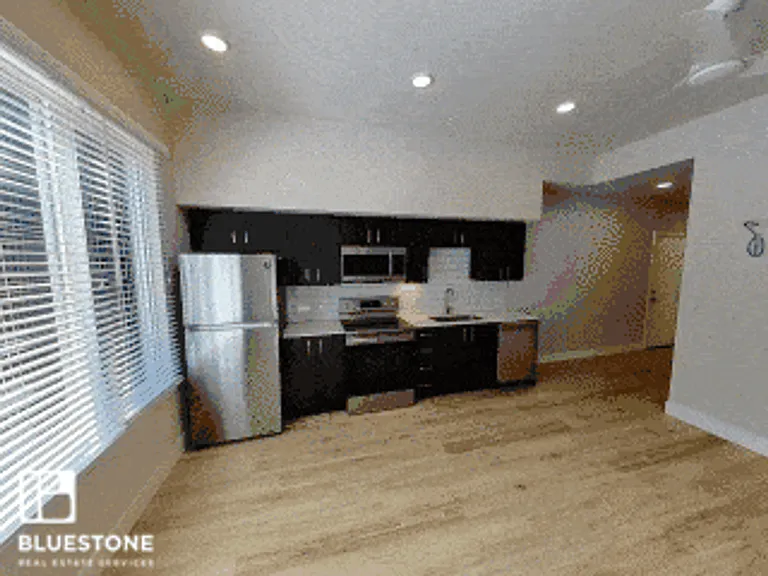 Brookside Apartments — Photo 34