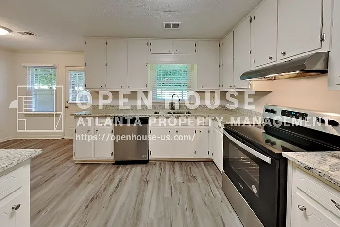 2791 Whippoorwill Cir — Photo 5