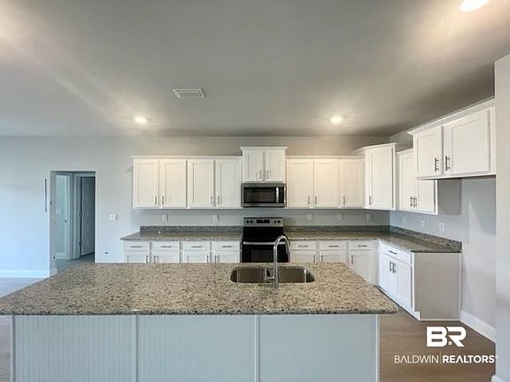 5th image of 3860 Mercury Cir