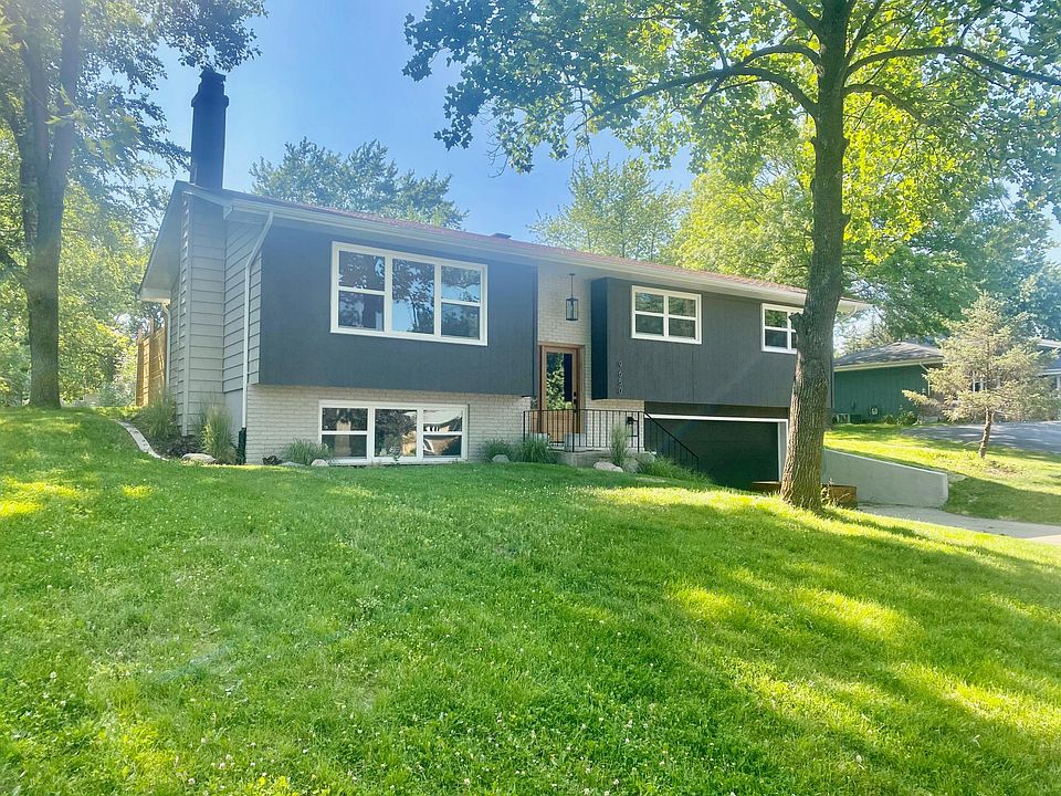 1st image of 9650 Olcott Ave