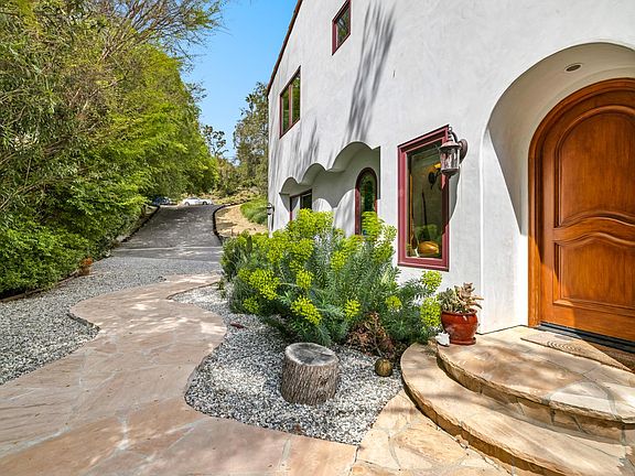 4th image of 2625 Topanga Skyline Dr